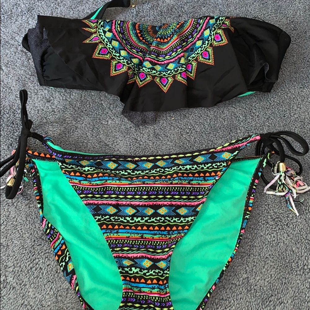 Bathing suit